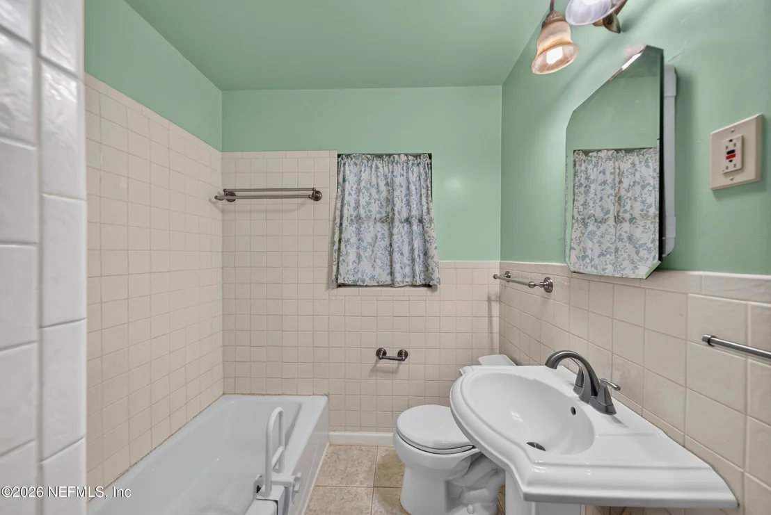 Photo of 3004 DONNA Drive