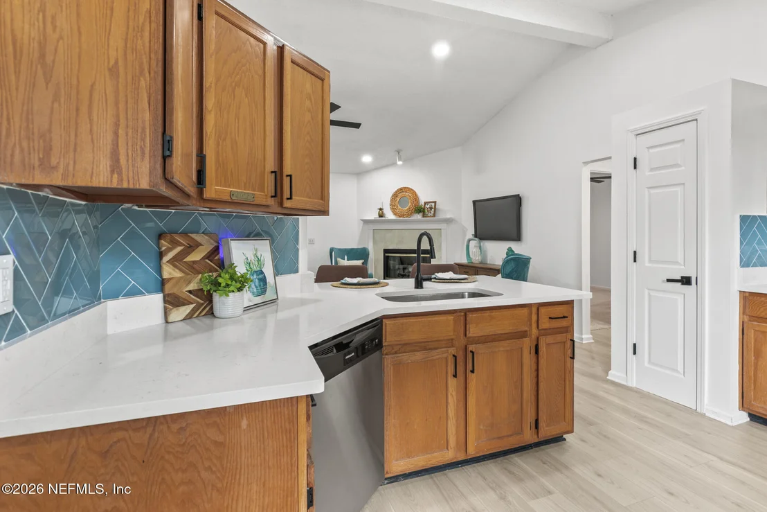 Photo of 12619 FISH HAWK Lane