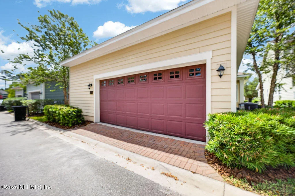 Photo of 45 SPINDRIFT Court
