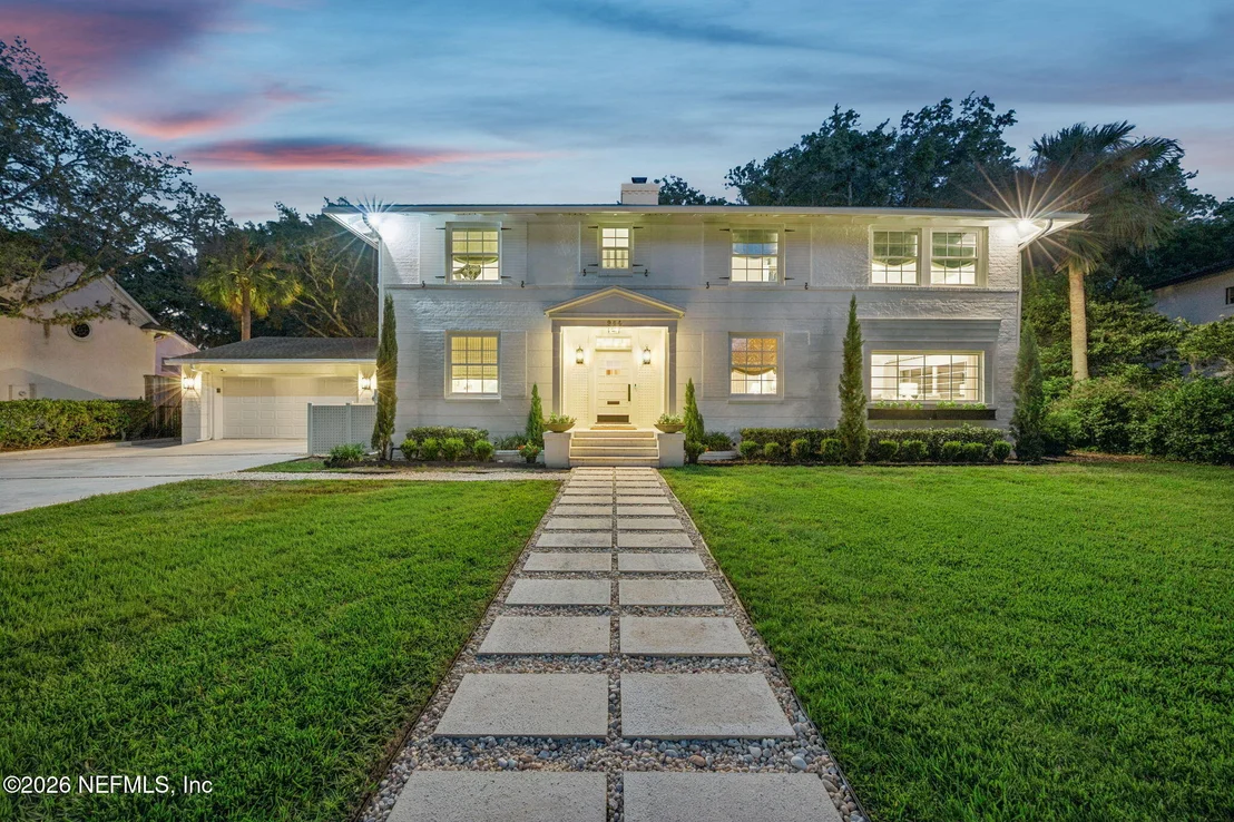 Photo of 944 ELDER Lane