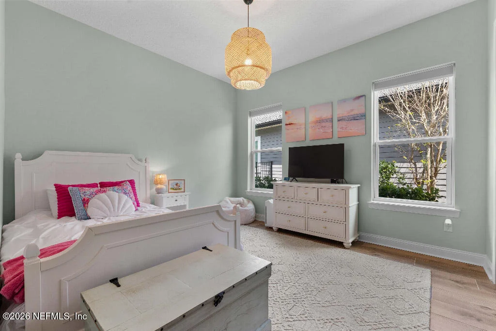 Photo of 126 SEAHILL Drive
