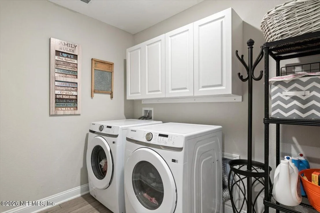 Photo of 105 GYPSUM Place