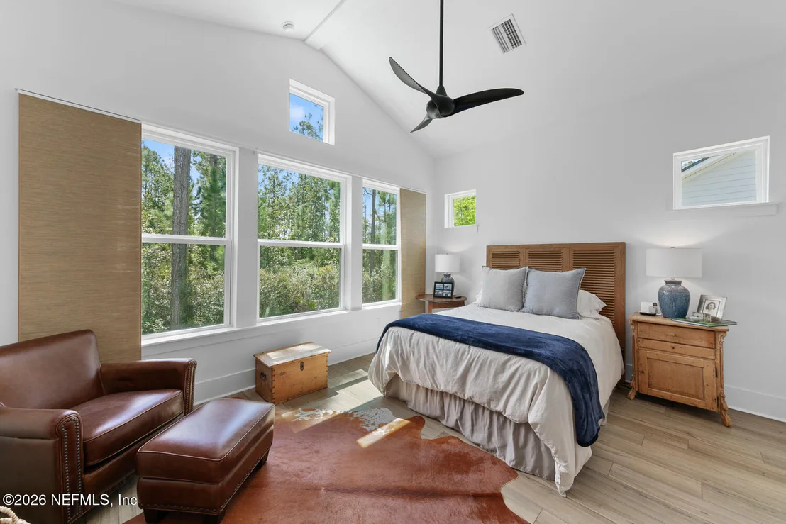 Photo of 305 BLUE HAMPTON Drive