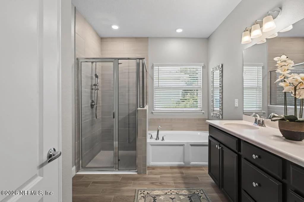 Photo of 206 RIVERCLIFF Trail