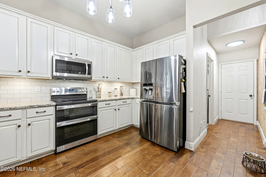 Photo of 185 BARTRAM PARKE Drive