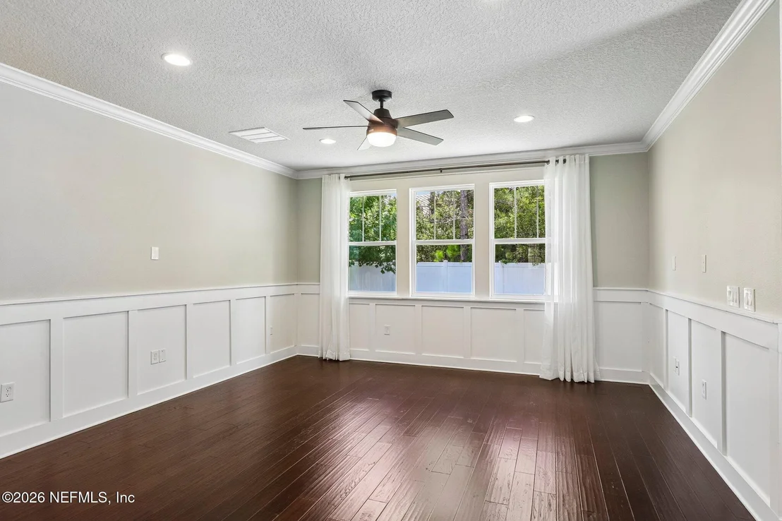 Photo of 179 FRONT DOOR Lane