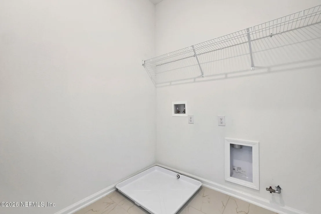 Photo of 798 FARMFIELD Drive