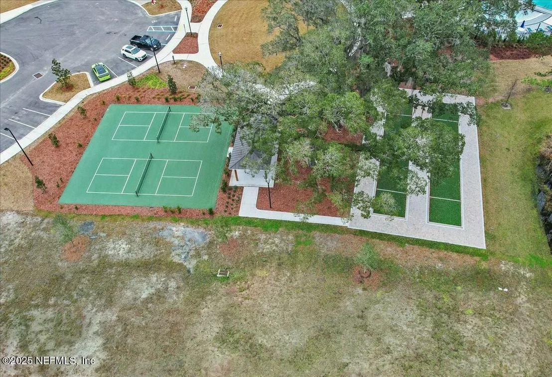 Photo of 22 MYRTLE OAK Court