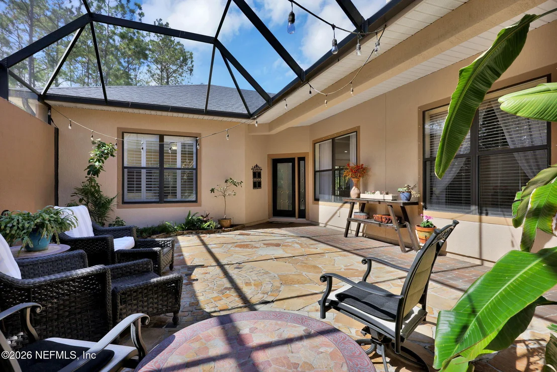 Photo of 113 CORNWALL Drive