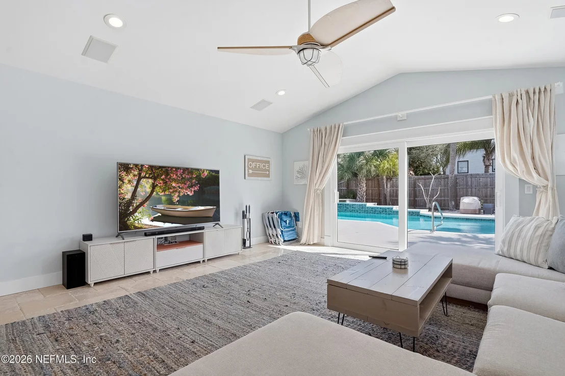 Photo of 254 JELLISON Road