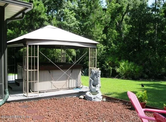 Photo of 212 Bobolink Place