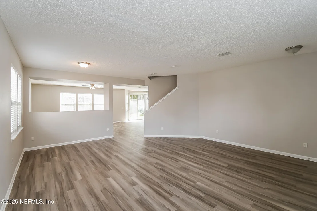 Photo of 9137 REDTAIL Drive