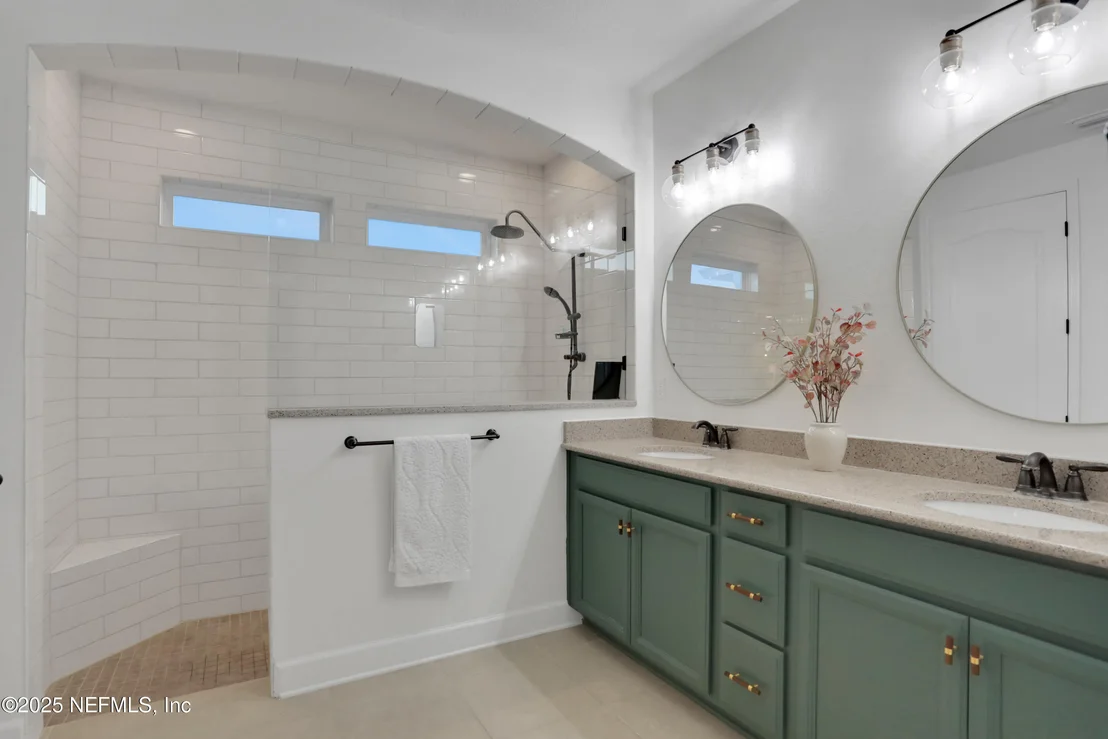 Photo of 205 WOODSONG Lane