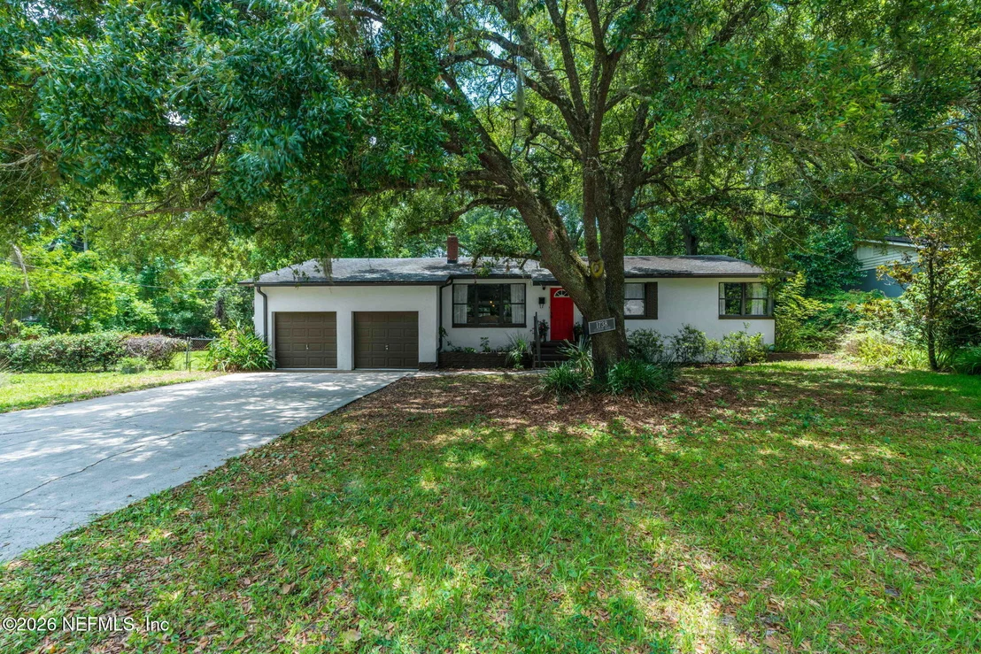 Photo of 1738 CLEMSON Road