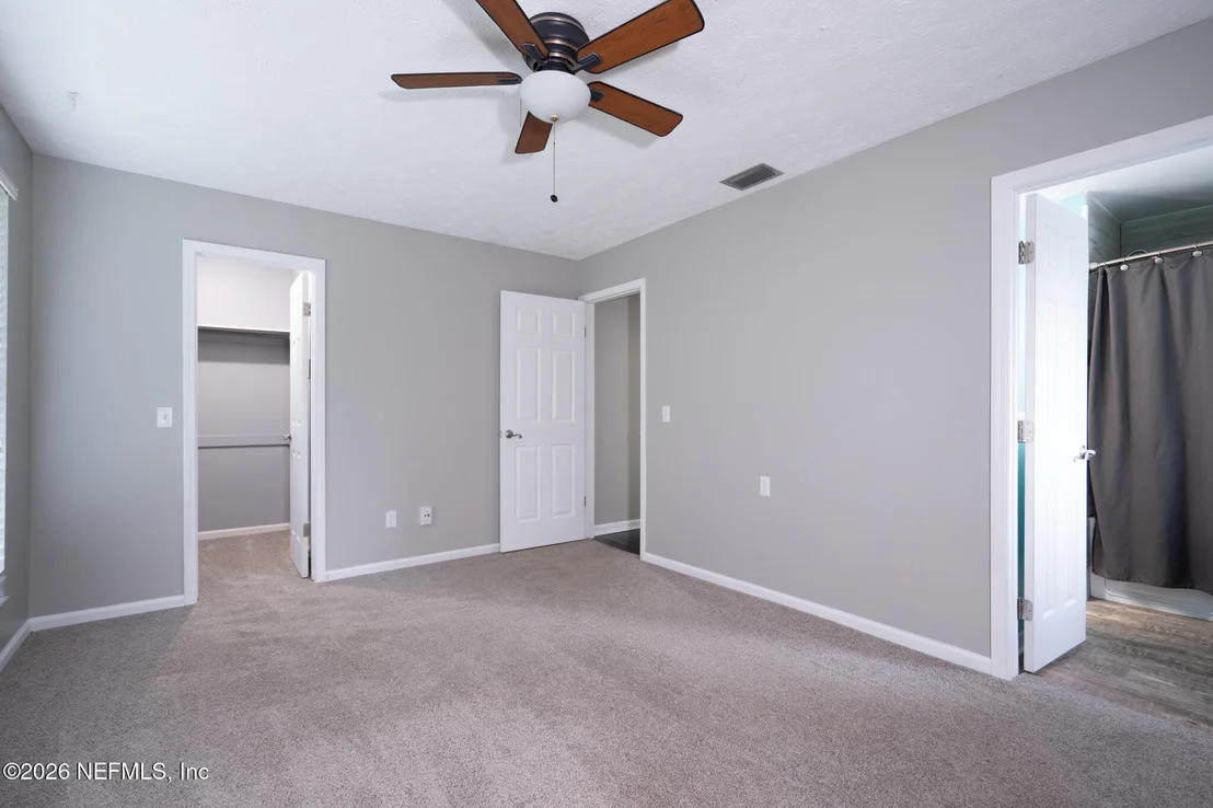 Photo of 377 FOXRIDGE Road