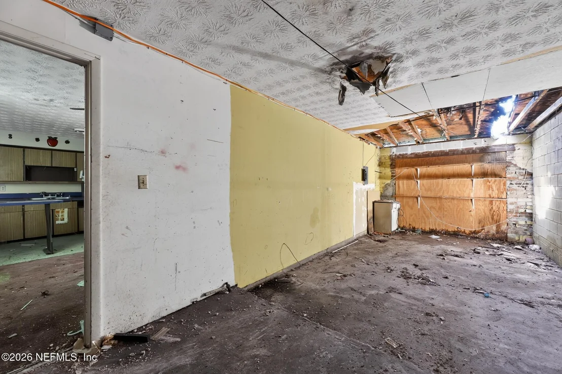 Photo of 4915 CHIVALRY Drive
