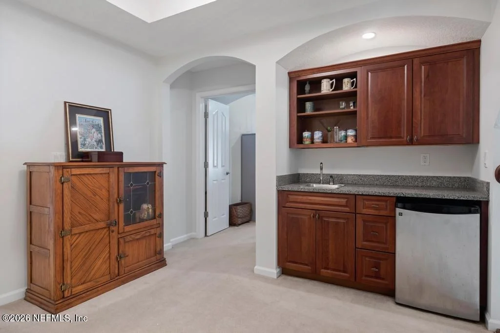 Photo of 124 RIVER PLANTATION Road N