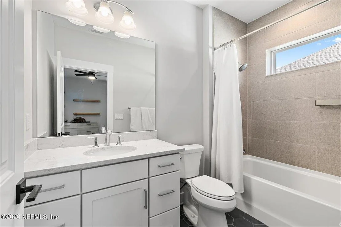Photo of 616 SEAGROVE Drive