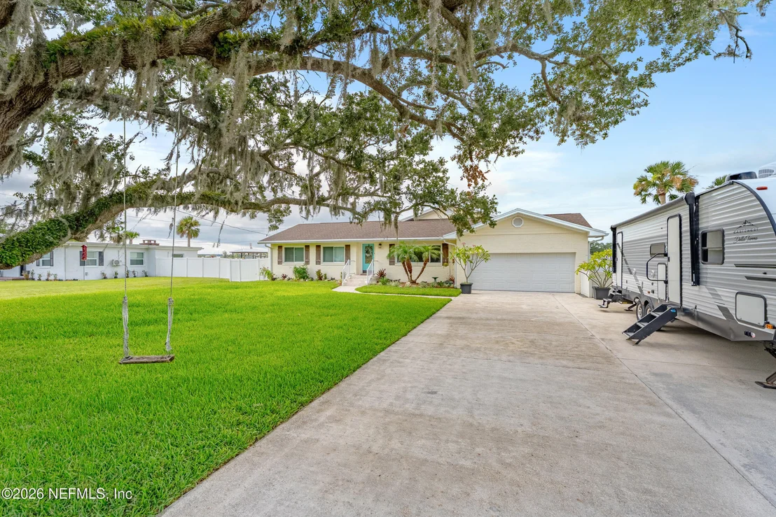 Photo of 5392 HECKSCHER Drive