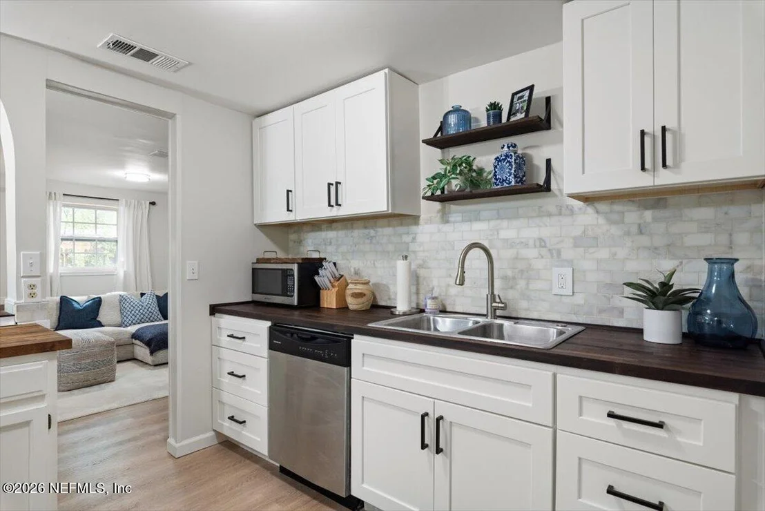 Photo of 7634 BENTWILLOW Drive