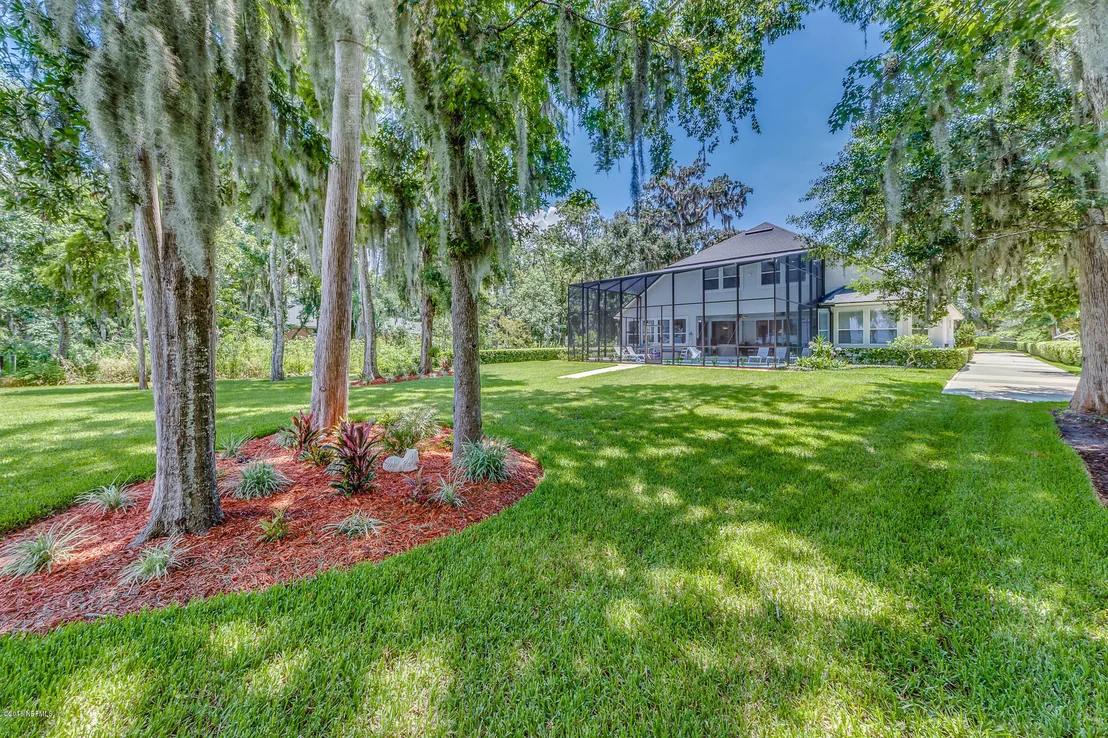 Photo of 110 FAIRWAY OAKS Drive