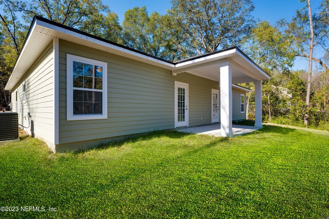 Photo of 1886 OPENWOODS Road