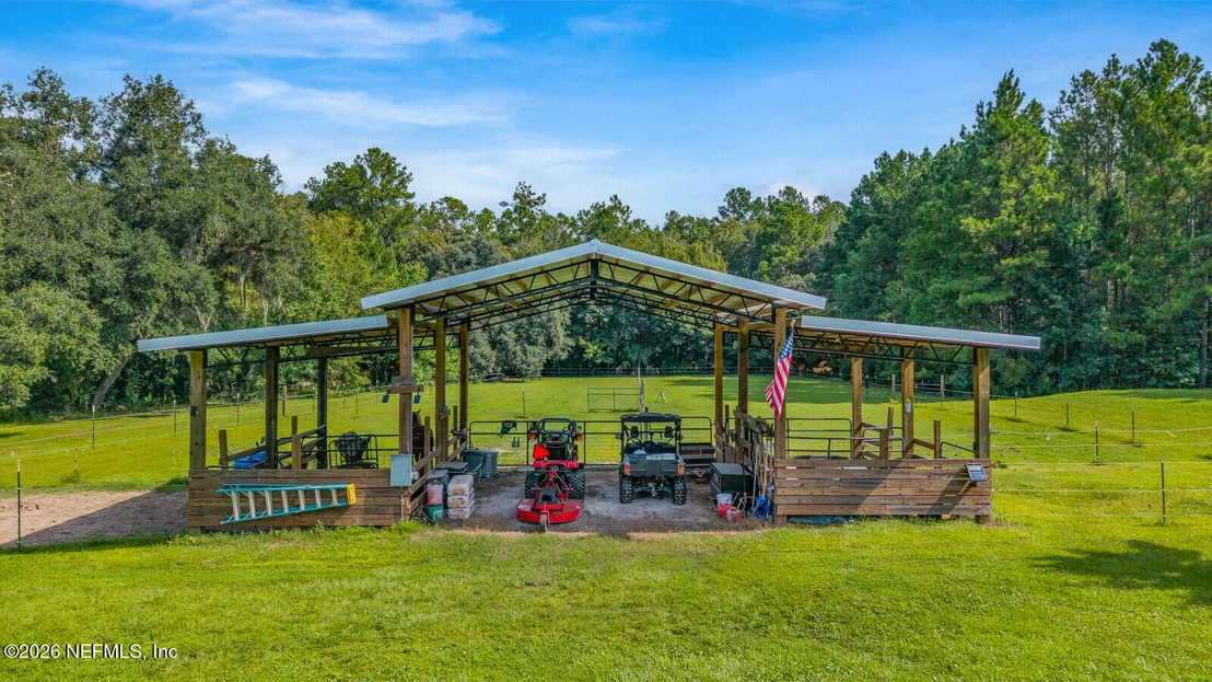 Photo of 46171 SAULS Road