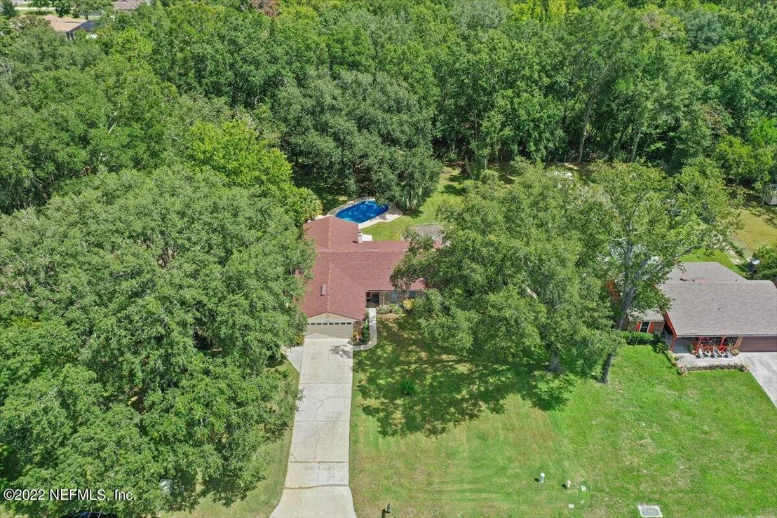 Photo of 8161 CAYUGA Trail N