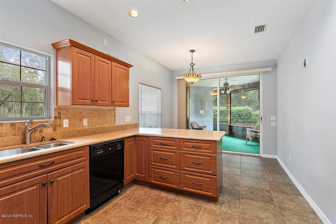 Photo of 8205 OAK BLUFF Road