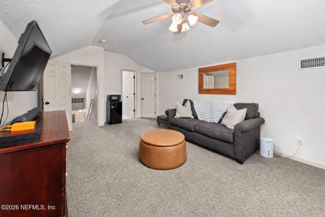 Photo of 185 BARTRAM PARKE Drive