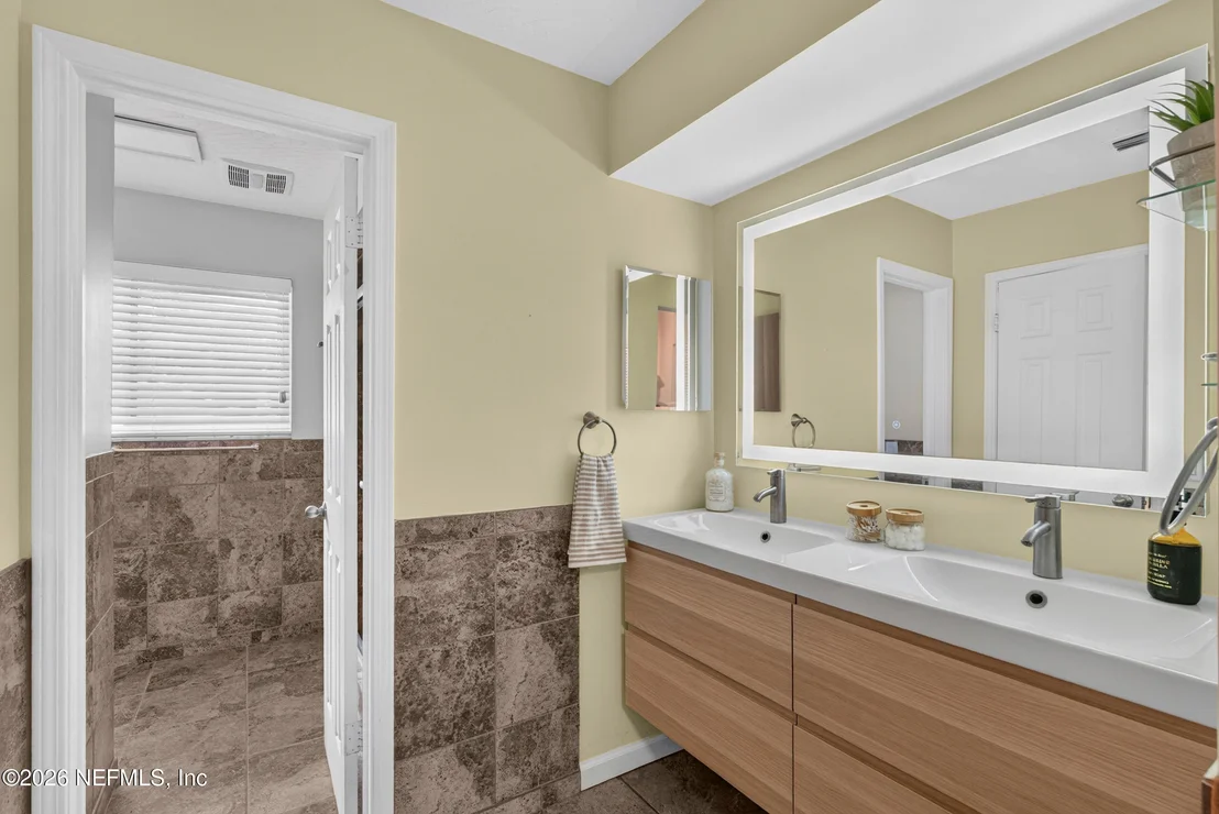 Photo of 287 GLENEAGLES Drive