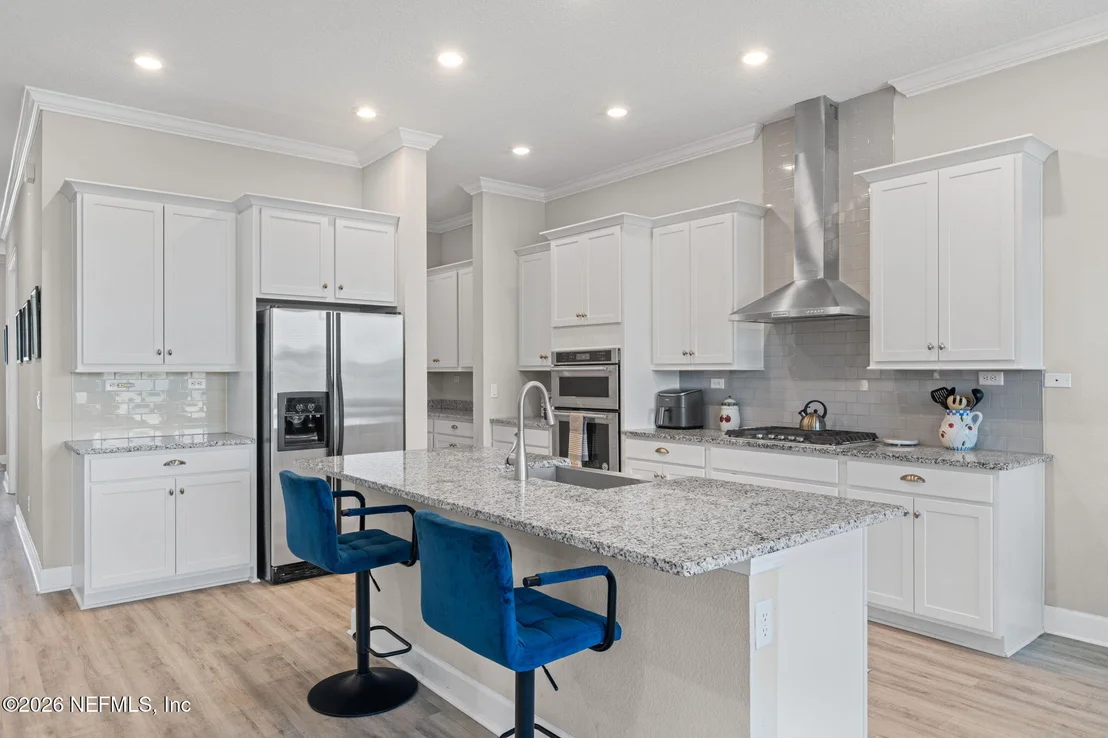 Photo of 813 RUSTIC MILL Drive