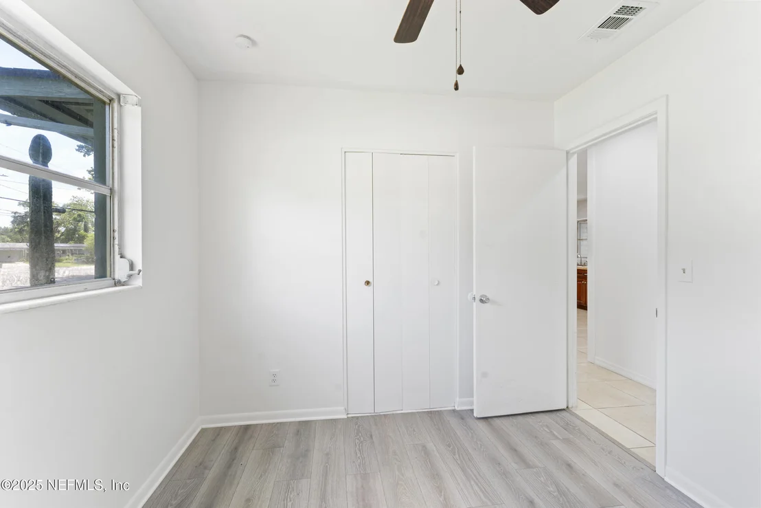Photo of 2626 LEONID Road