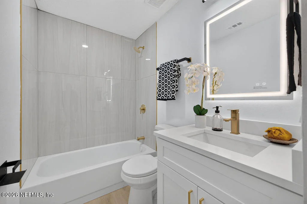 Photo of 8050 MARSEILLES Drive