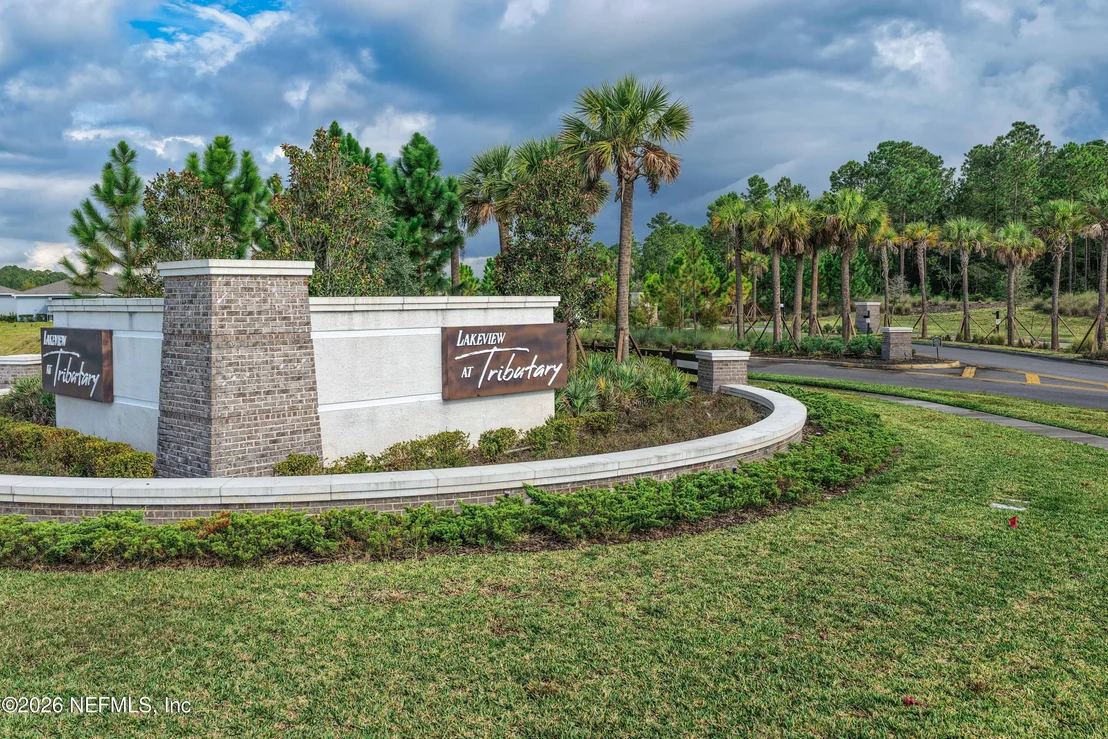 Photo of 75511 PONDSIDE Lane