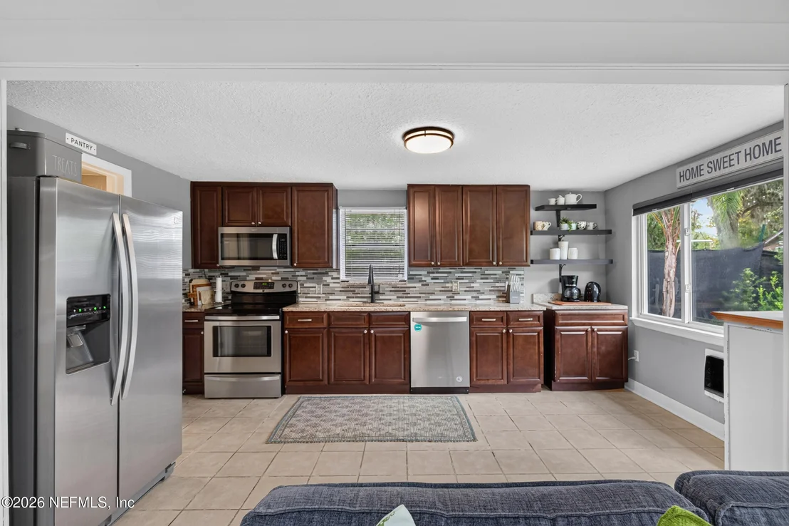 Photo of 3048 LORMAN Drive