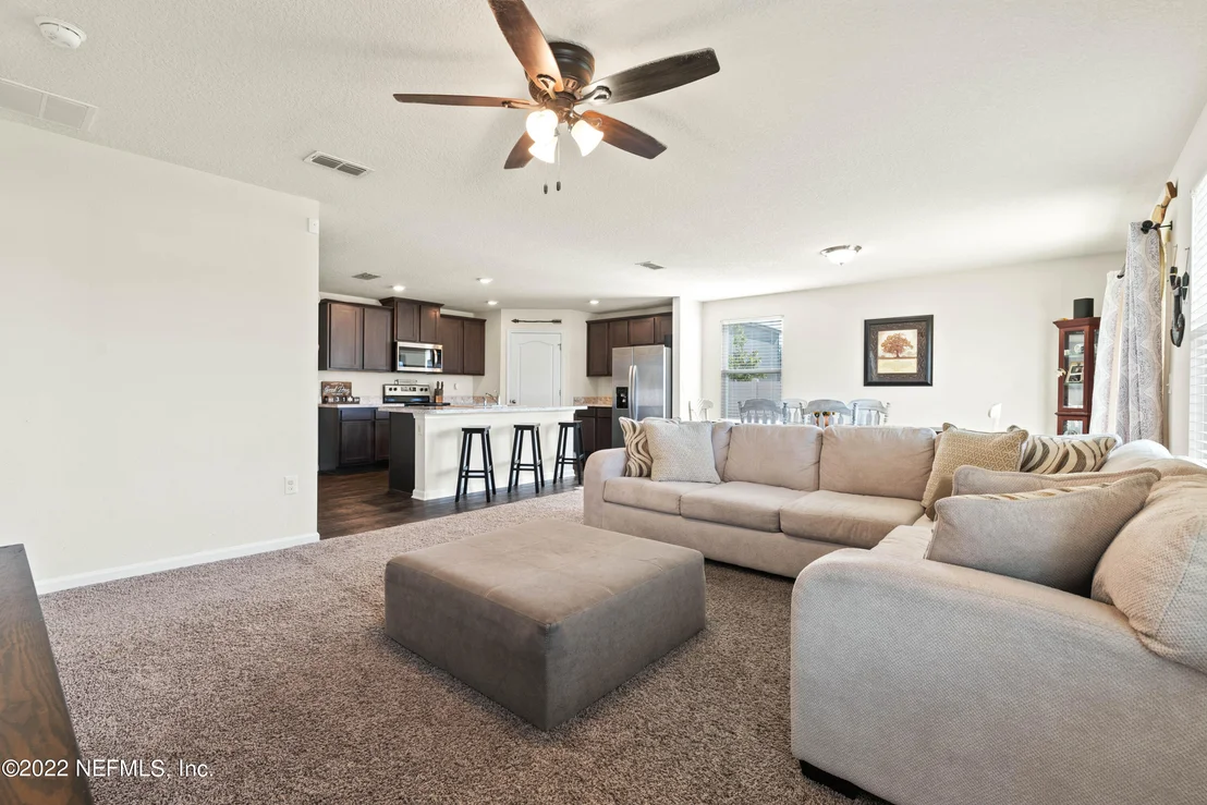Photo of 6206 PAINT MARE Lane