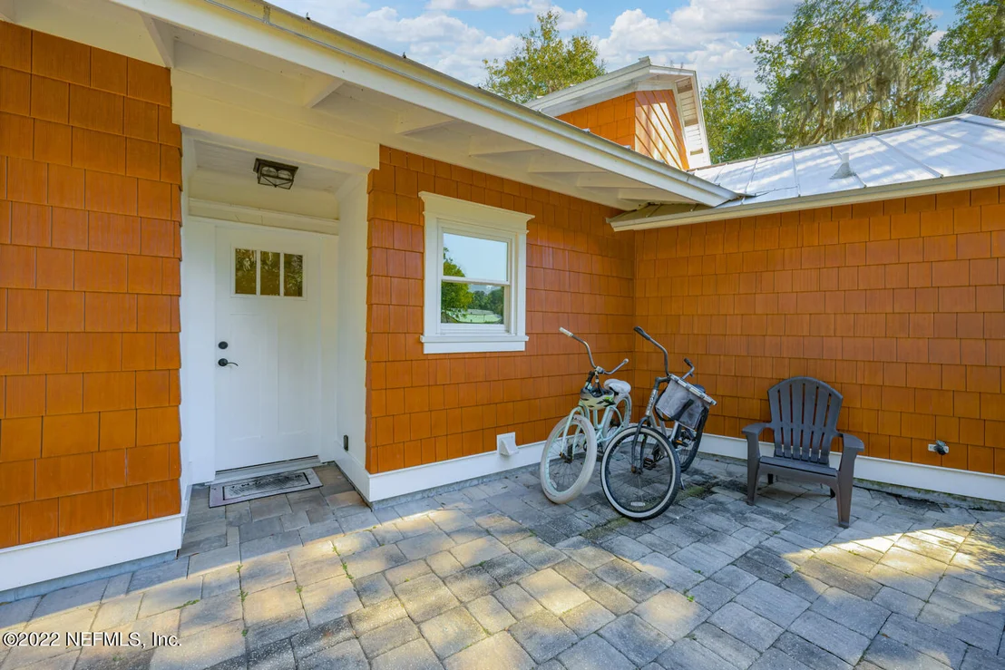 Photo of 2318 SHORE Drive