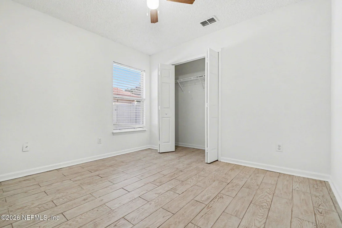 Photo of 1821 HEARTPINE Drive