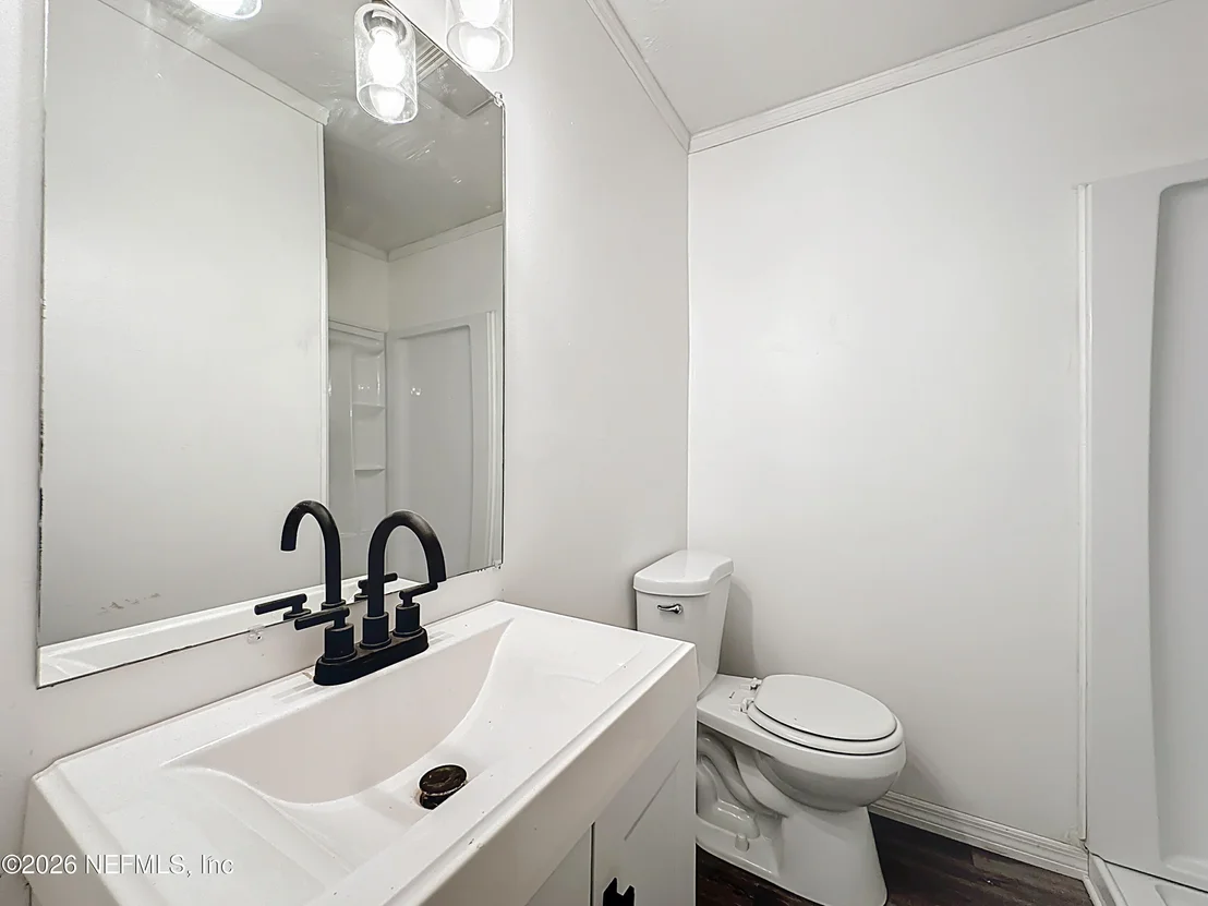 Photo of 141 PARIS Street