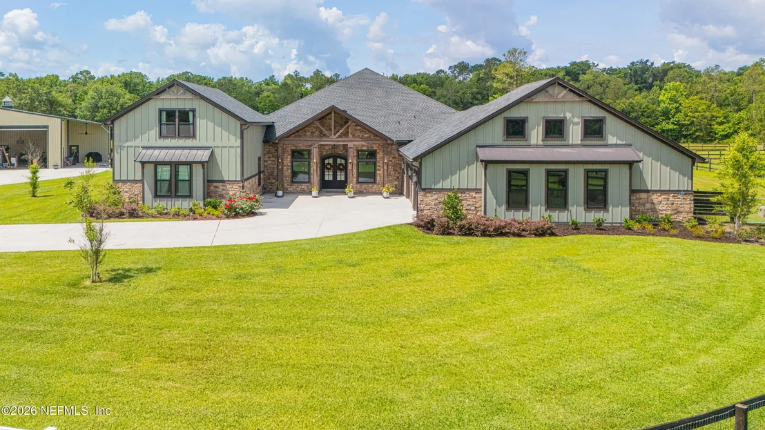 Photo of 121 ASHTON OAKS Drive