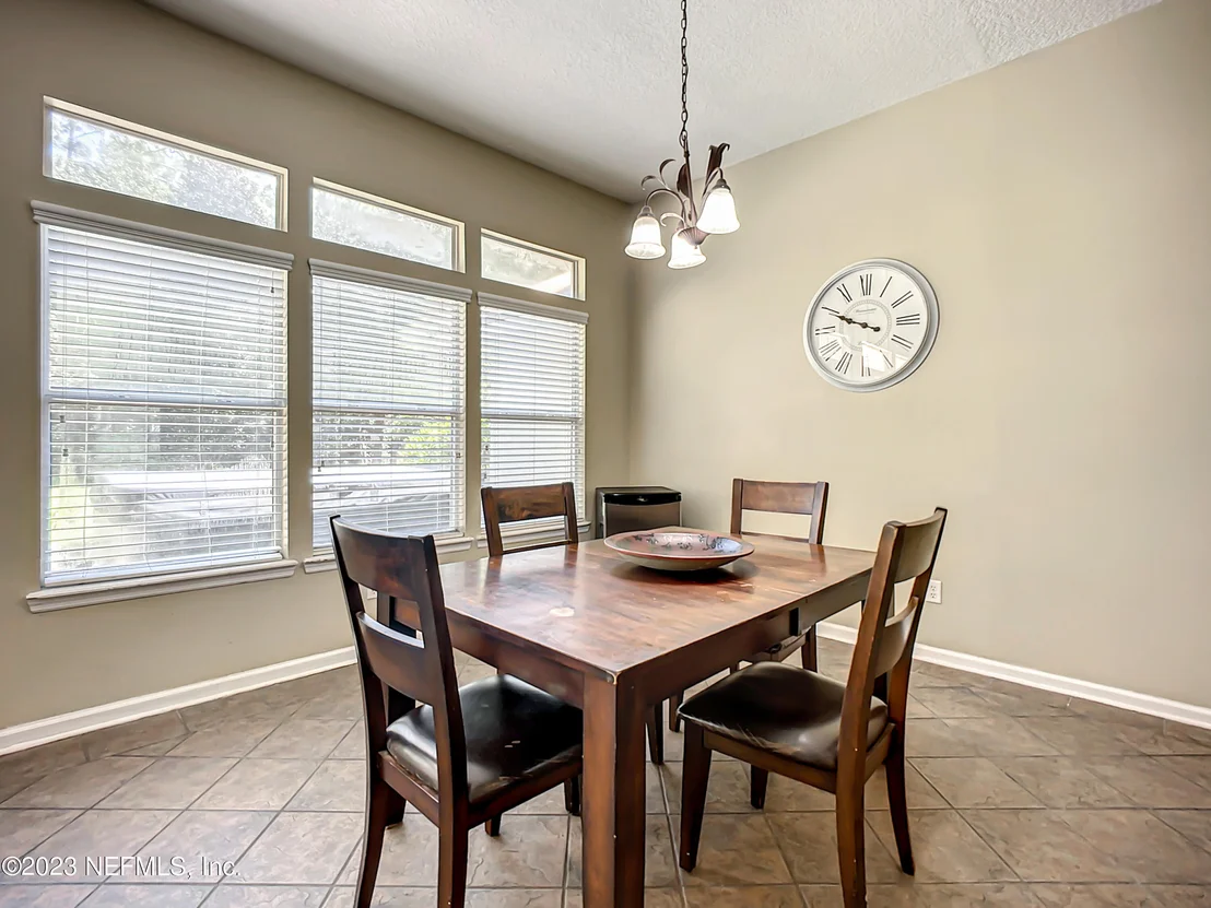 Photo of 914 GARRISON Drive