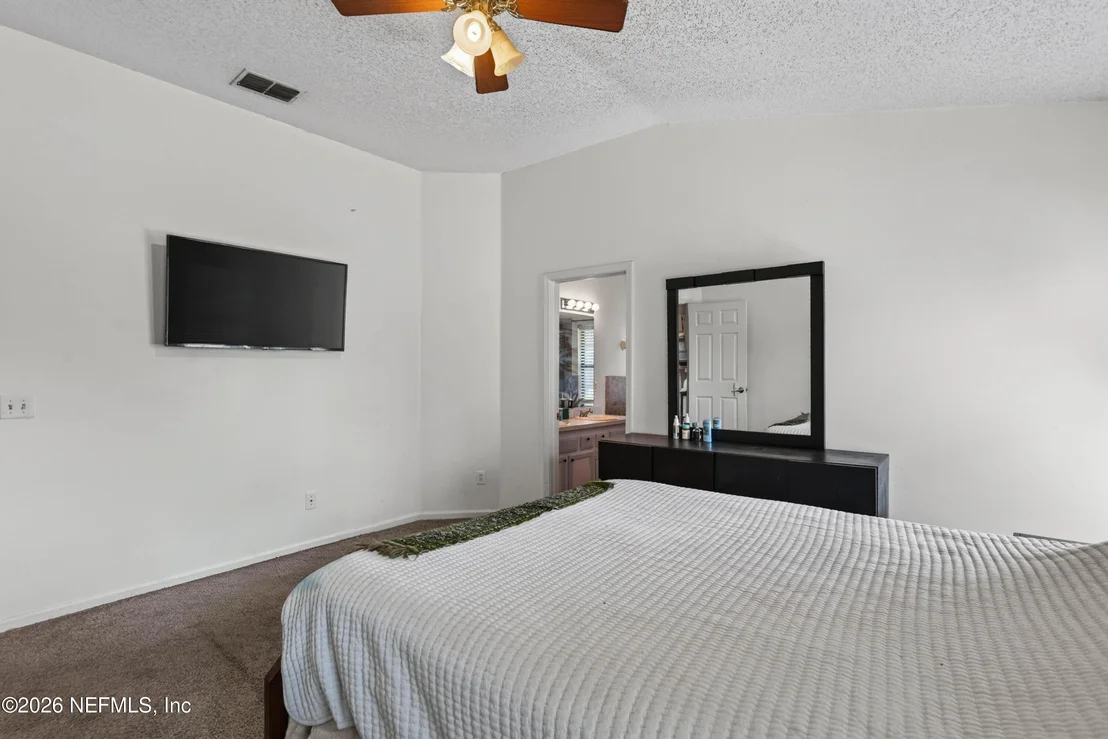 Photo of 1641 SPRING OAKS Lane