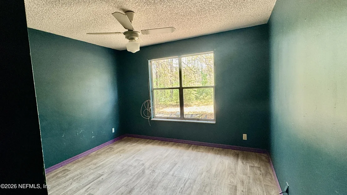 Photo of 116 JAMES Avenue