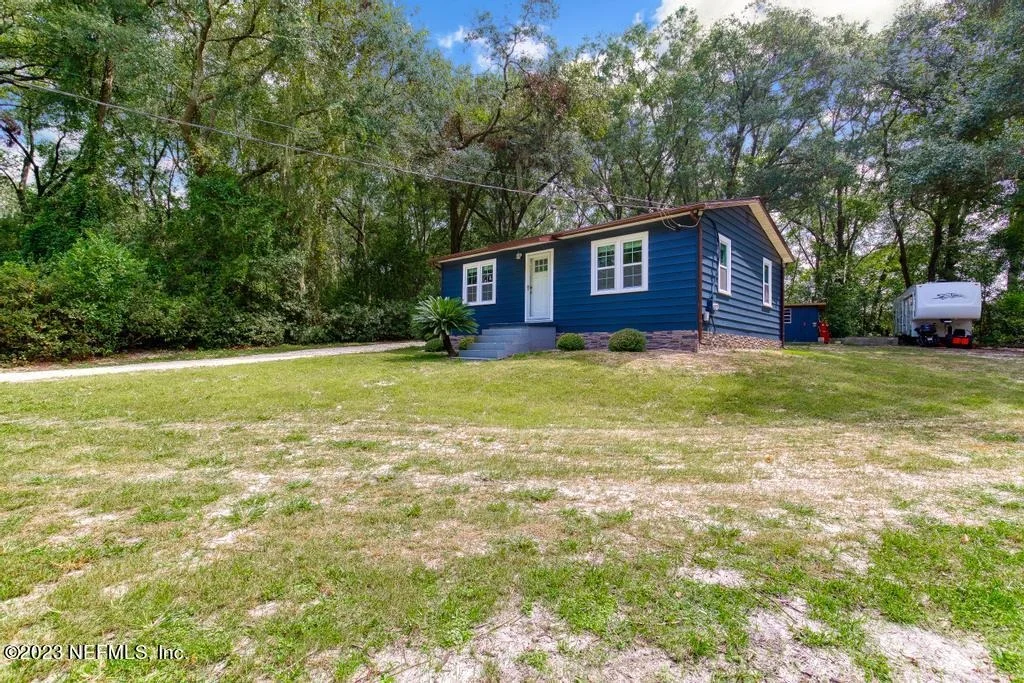 Photo of 4418 TROUT RIVER Boulevard