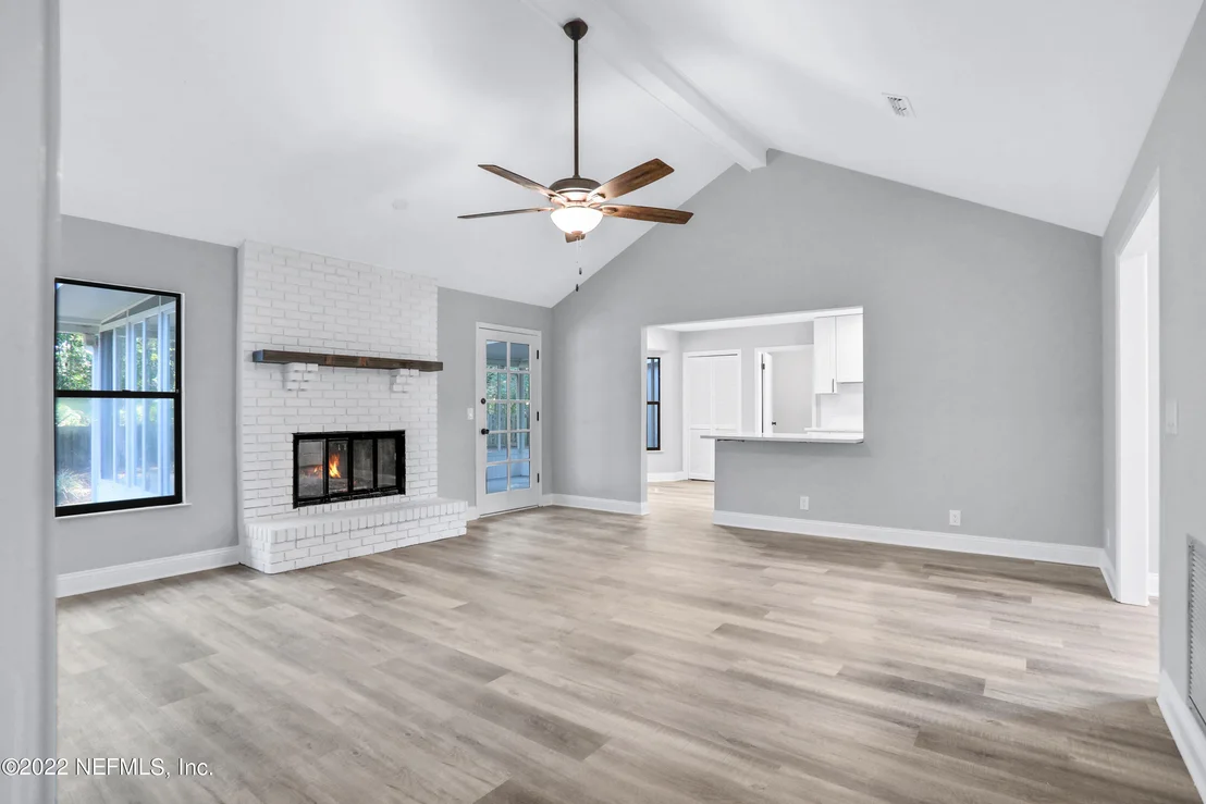 Photo of 1506 RIVERGATE Drive