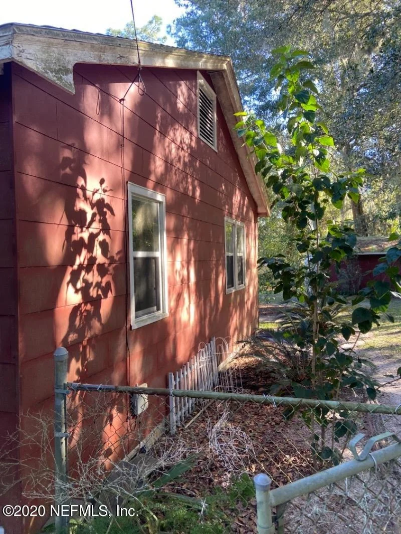 Photo of 1715 HILLTOP Boulevard