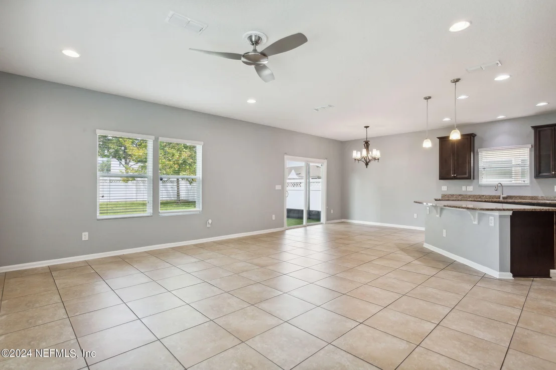 Photo of 597 DRYSDALE Drive