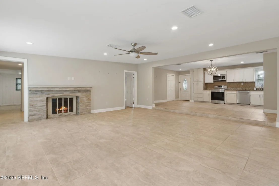 Photo of 2814 PEACH Drive