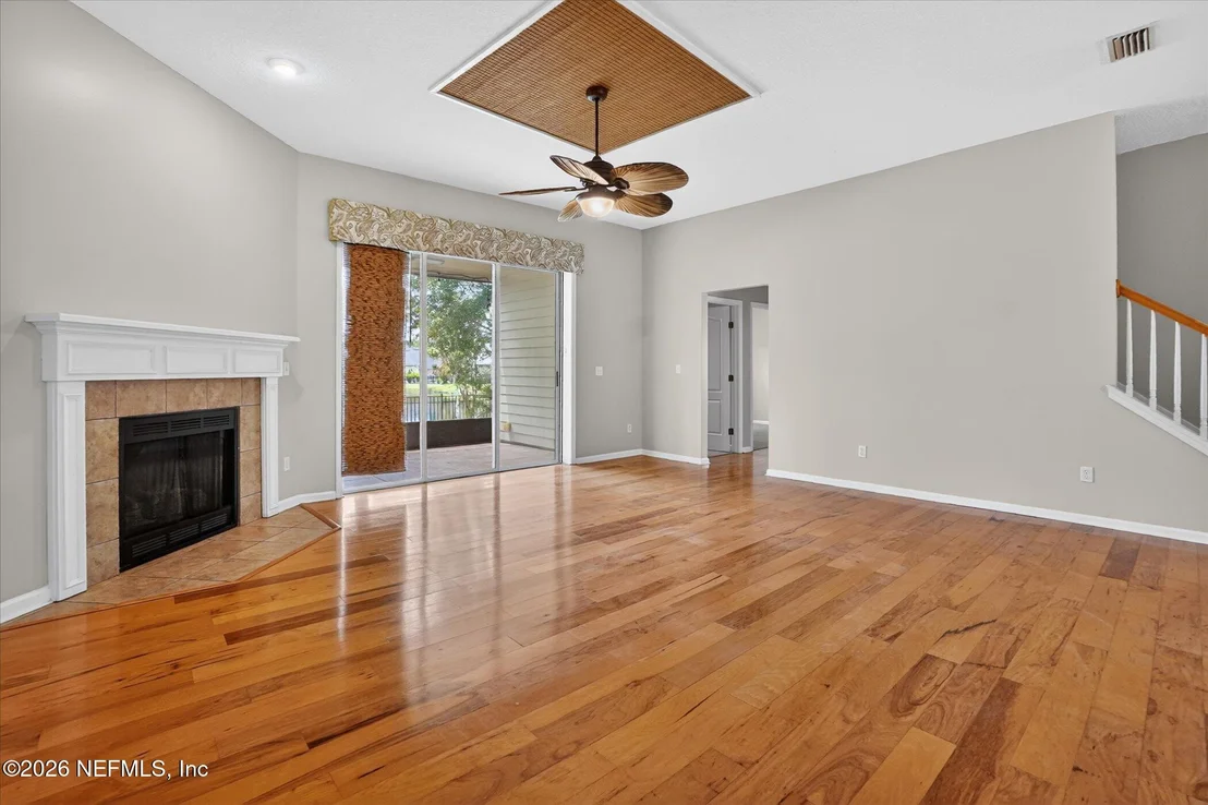 Photo of 1412 WALNUT CREEK Drive
